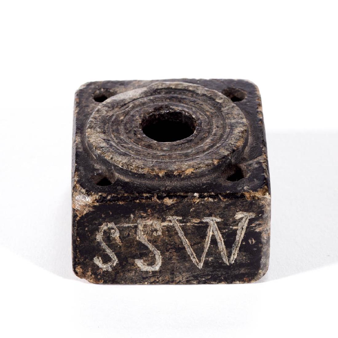REVOLUTIONARY WAR ERA CARVED SOAPSTONE INKWELL (1 of 3)