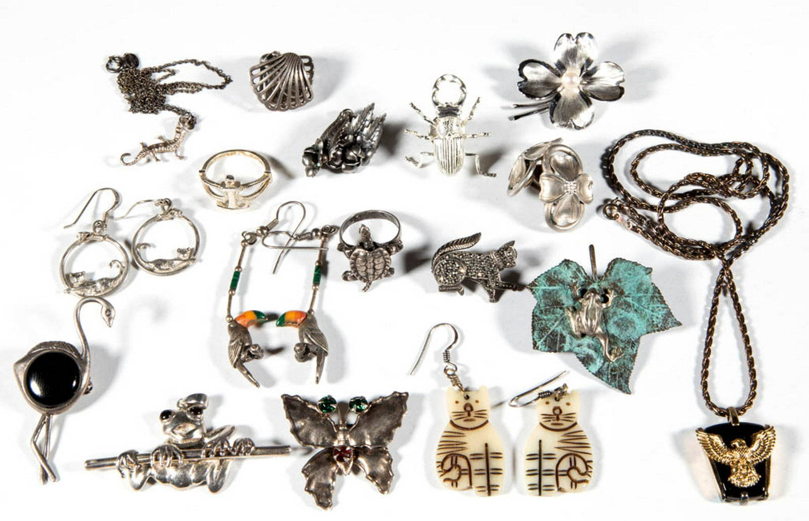 FIGURAL STERLING SILVER AND OTHER JEWELRY, LOT OF 23: FIGURAL STERLING SILVER AND OTHER JEWELRY, LOT OF 23 PIECES, including a bronze and silver frog on leaf pin, a sterling and 10K gold spread-wing eagle pendant on a 23 3/4" wheat chain, a silver-toned 