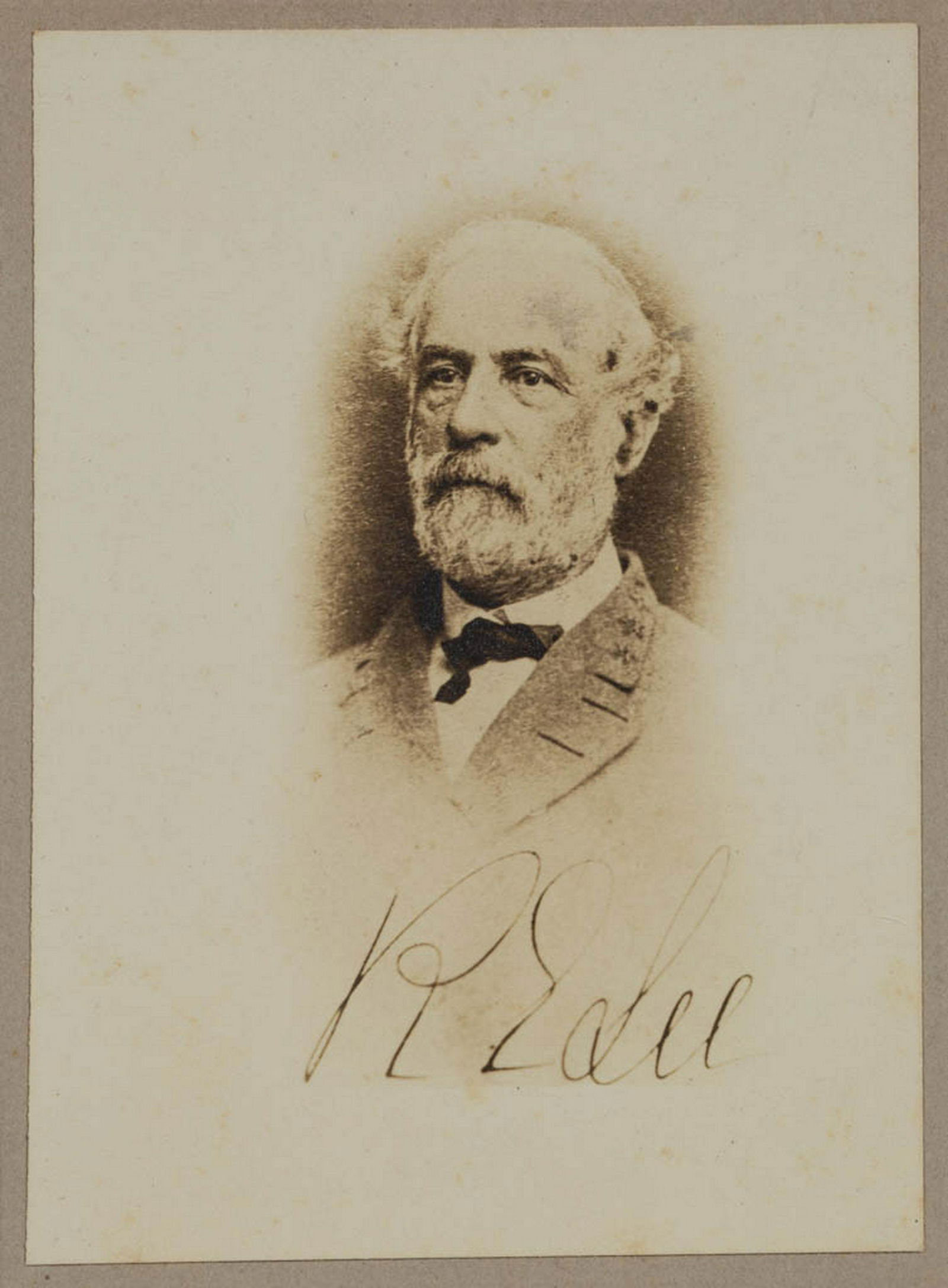 CIVIL WAR ROBERT E. LEE CABINET PHOTOGRAPH: CIVIL WAR ROBERT E. LEE CABINET PHOTOGRAPH, being a photograph of an earlier signed CDV of Lee, H. W. Clark, Cumberland, MD photographer's imprint. Period inked inscription on back reads "Original pic