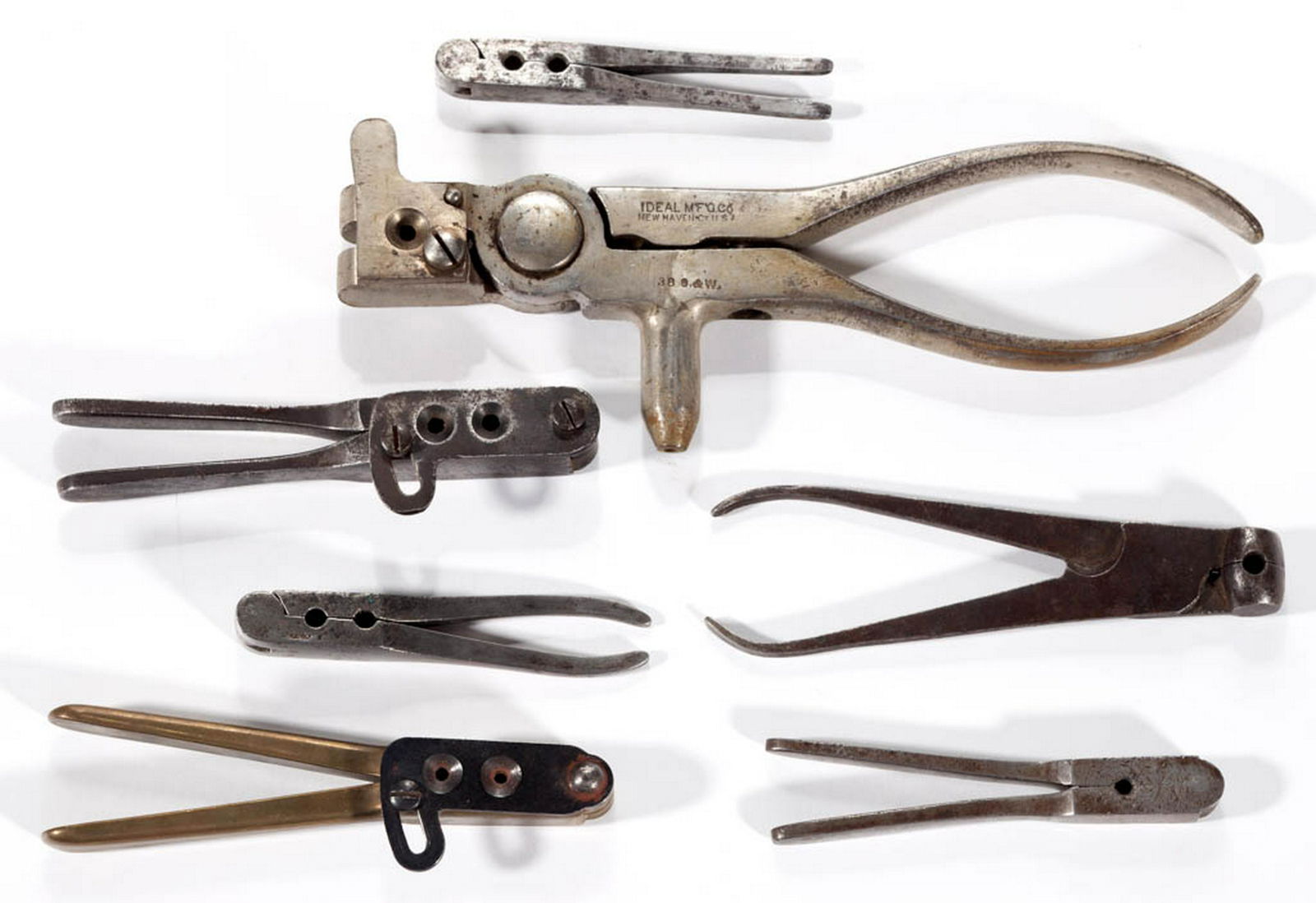 CIVIL WAR AND LATER BULLET MOLDS, LOT OF SEVEN: CIVIL WAR AND LATER BULLET MOLDS, LOT OF SEVEN, one marked for Ideal Mfg. Co., 38 S&W. Circa 1862 and later. 3 5/8" to 8 1/2" L.Very good to excellent condition, with some expected minor pitting/corro