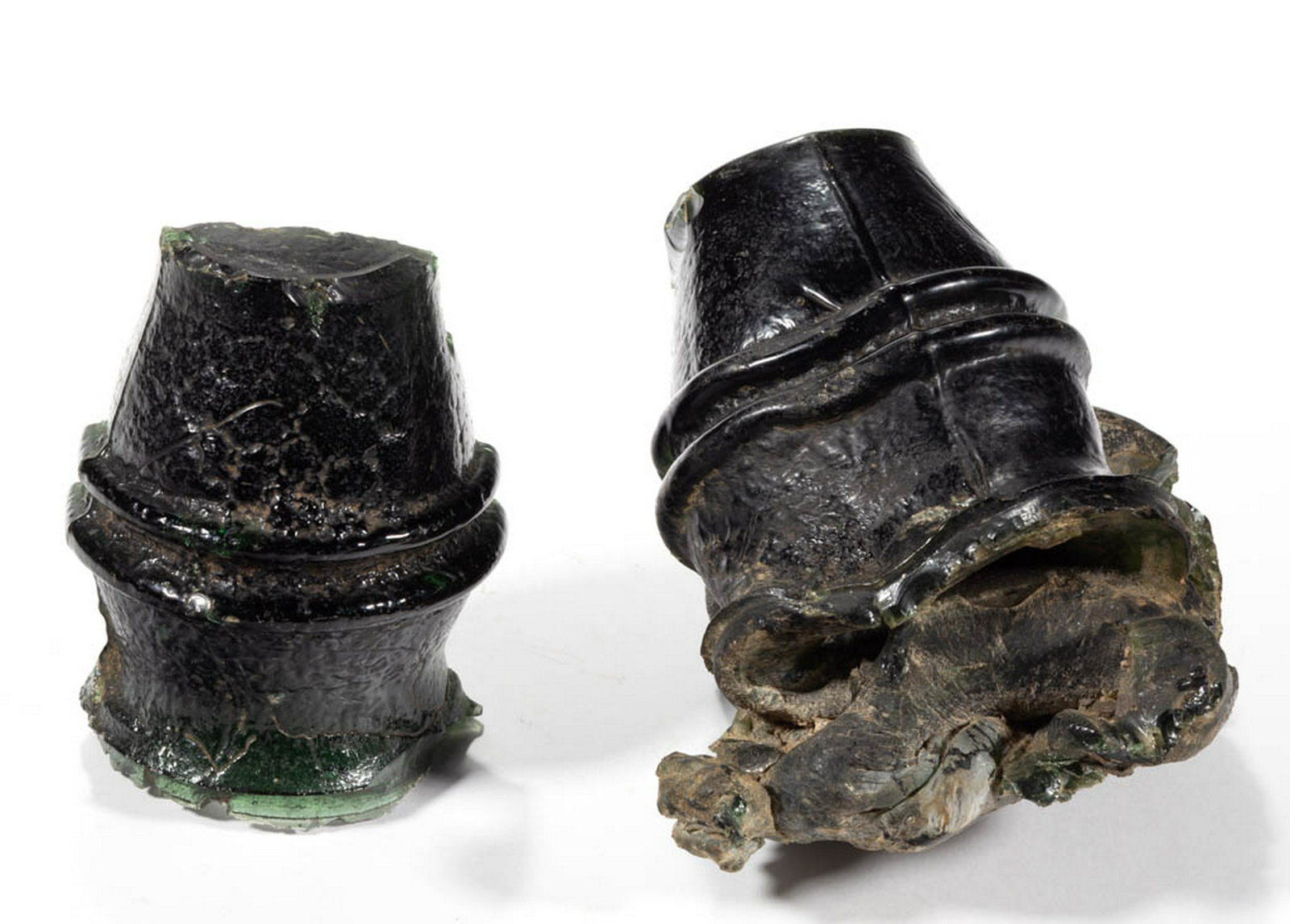 RICHMOND, VIRGINIA CONFEDERATE CIVIL WAR GLASS: RICHMOND, VIRGINIA CONFEDERATE CIVIL WAR GLASS TELEGRAPH INSULATORS, WASTER AND FRAGMENT, medium to deep blue green, threadless egg-style with medial rings and flat top. Richmond Glass Works / Virgini