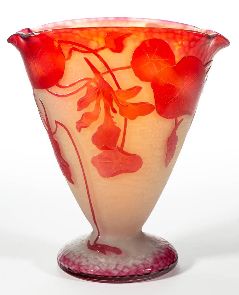DAUM NANCY CAMEO ART GLASS FAN VASE: DAUM NANCY CAMEO ART GLASS FAN VASE, ruby to opalescent yellow ground, floral decoration with hammered texture to the rim and foot, polished pontil mark signed "DAUM/NANCY" with the cross of Lorraine.