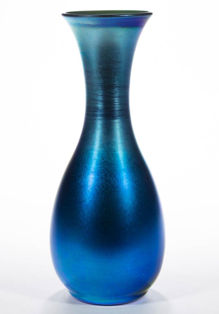 DURAND BLUE IRIDESCENT ART GLASS VASE: DURAND BLUE IRIDESCENT ART GLASS VASE, baluster form, polished pontil mark signed "DURAND V 1982 - 12". Vineland Flint Glass Works. 1924-1931. 12" H.Undamaged.