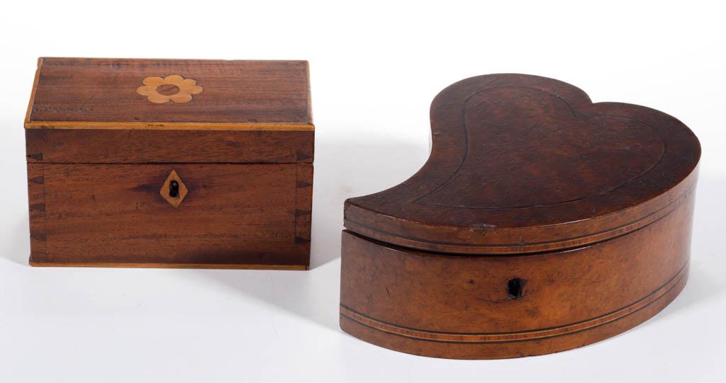 ASSORTED WOODEN INLAID BOXES, LOT OF TWO: ASSORTED WOODEN INLAID BOXES, LOT OF TWO, comprising a dovetailed example with an inlaid figure of a flower, possibly a daisy, on the lid, and a figural maple box in the shape of a heart. Each retains
