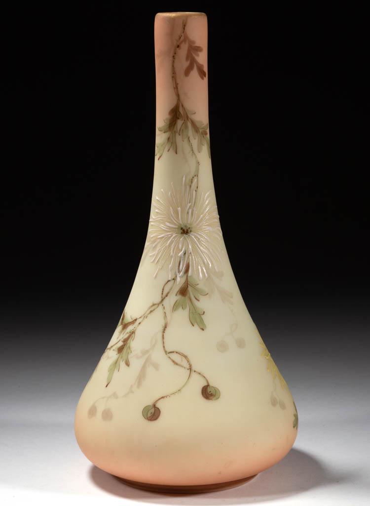 MT. WASHINGTON DECORATED BURMESE VASE Apr 23, 2020 Jeffrey S. Evans