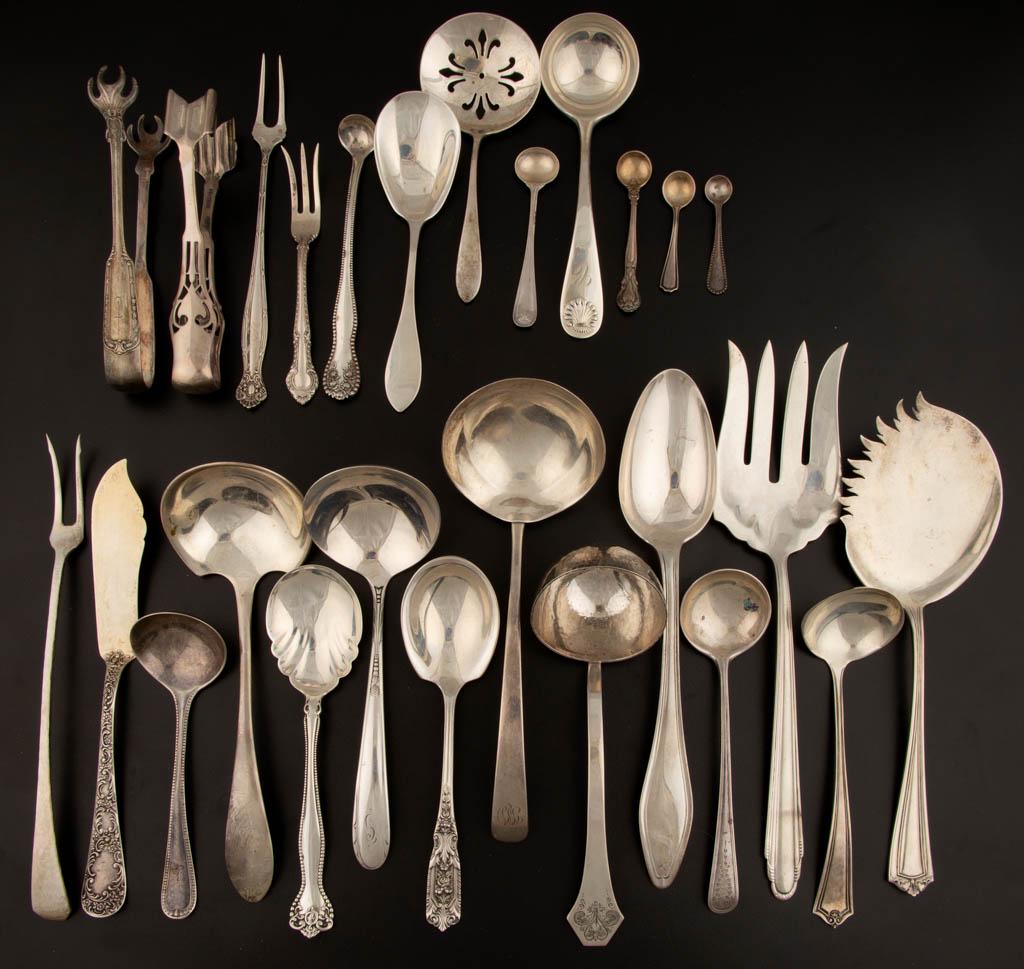 GORHAM AND OTHER STERLING SILVER SERVING UTENSILS, LOT: GORHAM AND OTHER STERLING SILVER SERVING UTENSILS, LOT OF 26, including salt spoons, cream and sauce ladles, two pairs of sugar tongs, a master butter knife, and a macaroni server, manufacturers featu