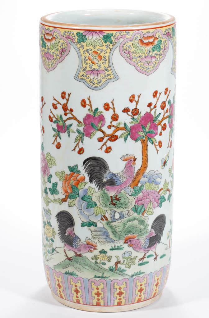 CHINESE EXPORT PORCELAIN FAMILLE ROSE UMBRELLA STAND: CHINESE EXPORT PORCELAIN FAMILLE ROSE UMBRELLA STAND, cylindrical shape, featuring bright polychrome hand-painted decorations including roosters/cocks with flowering peach trees and butterflies. Havin