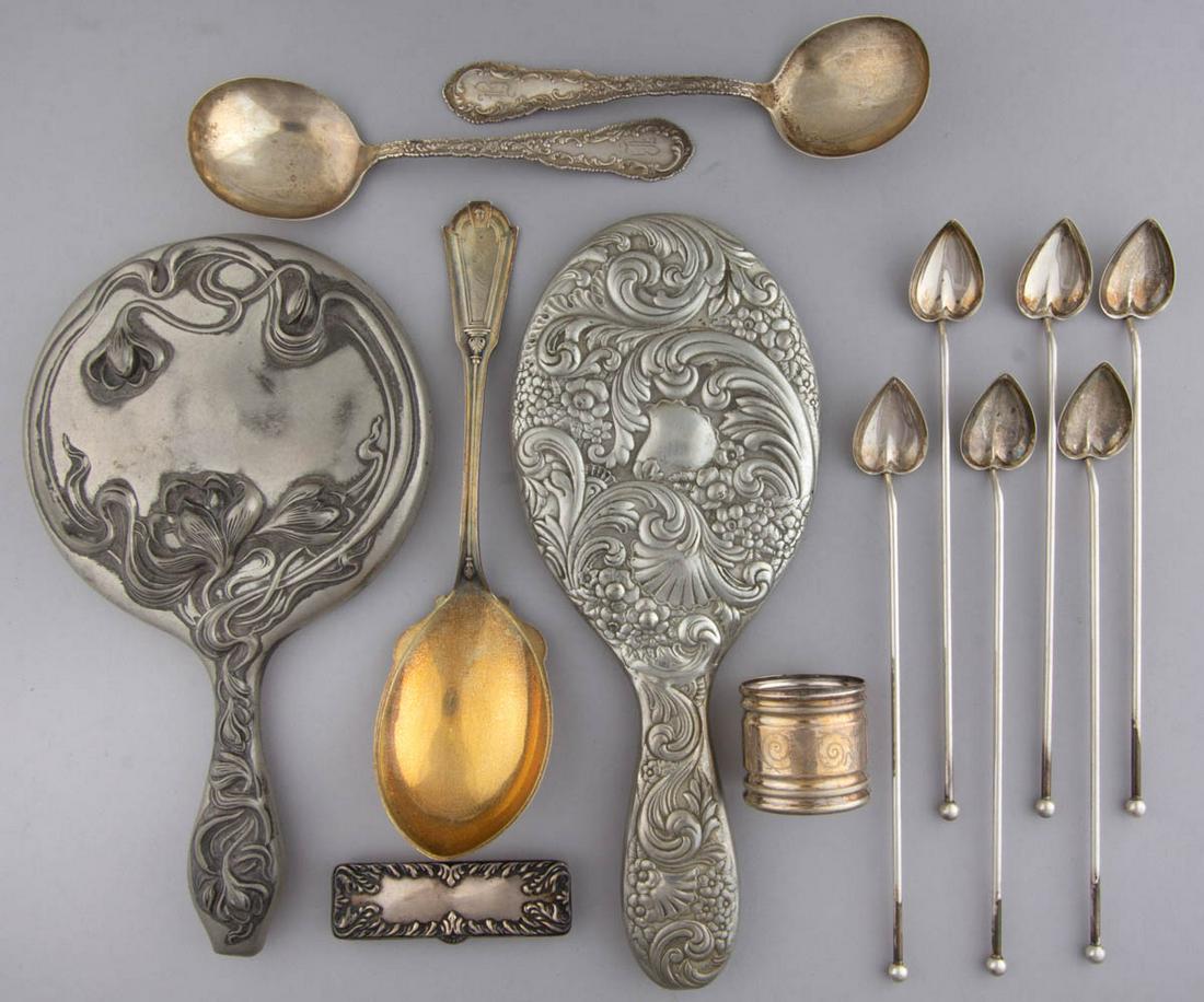 ANTIQUE / VINTAGE STERLING AND SILVER-PLATED ARTICLES,: ANTIQUE / VINTAGE STERLING AND SILVER-PLATED ARTICLES, LOT OF 13, sterling pieces comprising a pill/compact box, a set of six iced tea straw spoons/stirrers by Wallace Silversmiths, a pair of "Damascu