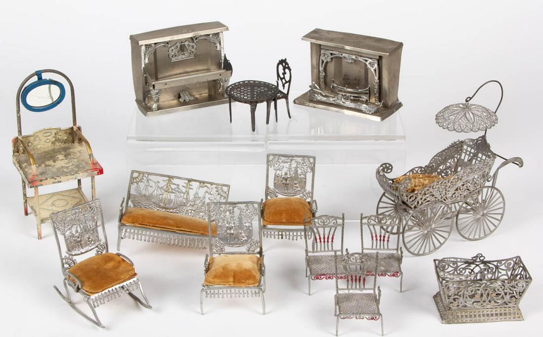 ASSORTED WHITE METAL DOLLHOUSE / MINIATURE FURNITURE: ASSORTED WHITE METAL DOLLHOUSE / MINIATURE FURNITURE AND ACCESSORIES, LOT OF 17, including a Columbian Exposition set attributed to Adrian Cooke Metallic Works Chicago, Illinois, comprising a settee, 