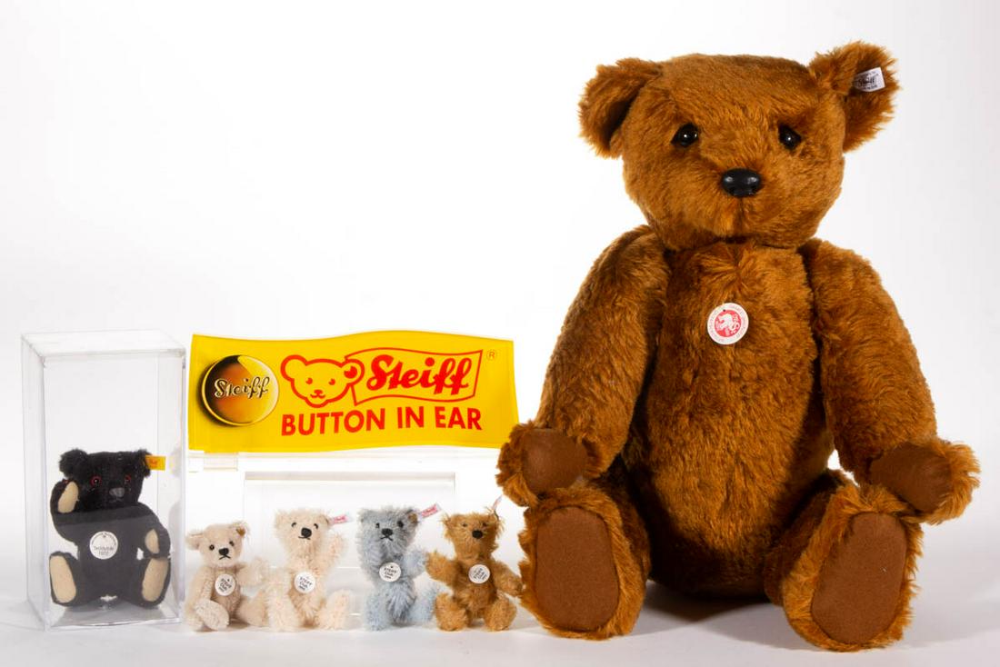 GERMAN STEIFF TEDDY BEARS, LOT OF SEVEN: GERMAN STEIFF TEDDY BEARS, LOT OF SEVEN, including Steiff Club examples, and a 1927 Replica bear with ear tag. 20th/21st century. 1927 20 1/4" H. Very good overall condition. Provenance: From the coll