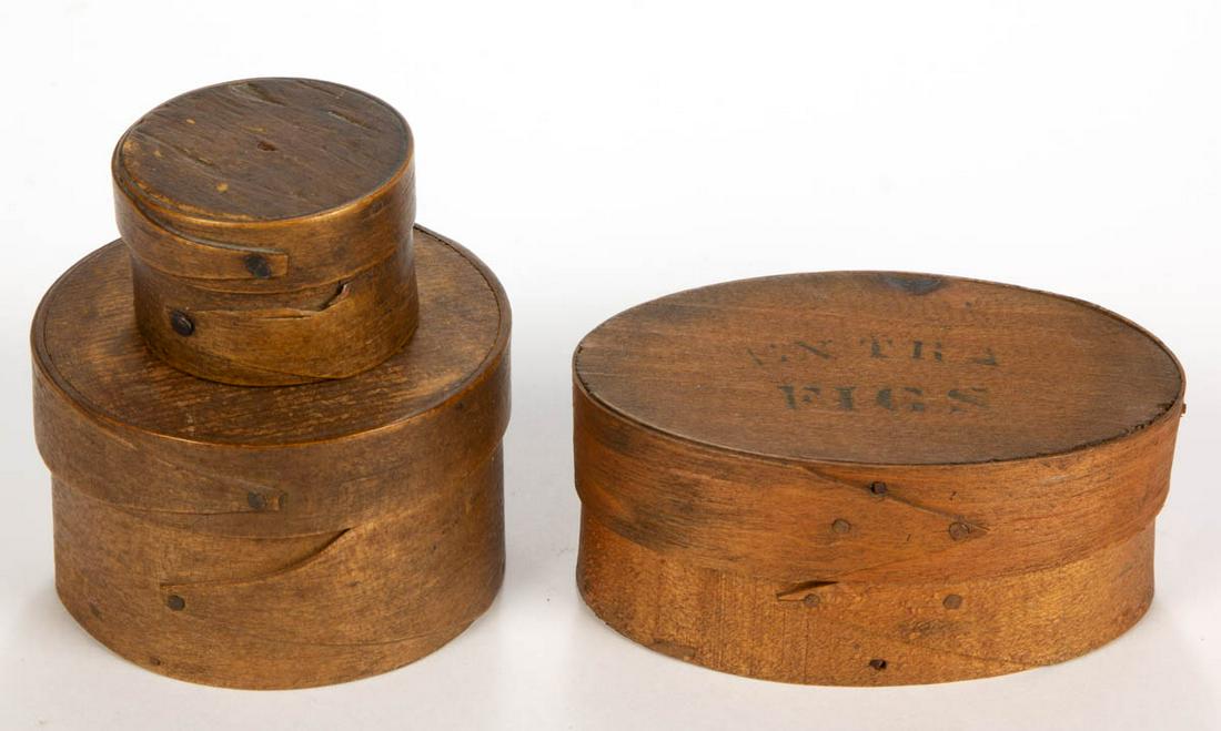 AMERICAN BENTWOOD MINIATURE PANTRY BOXES, LOT OF THREE: AMERICAN BENTWOOD MINIATURE PANTRY BOXES, LOT OF THREE, including one stamped to the underside "J.H.J.", another stamped on the top "EXTRA FIGS". Dry natural surface. Possibly Hingham, Massachusetts. 