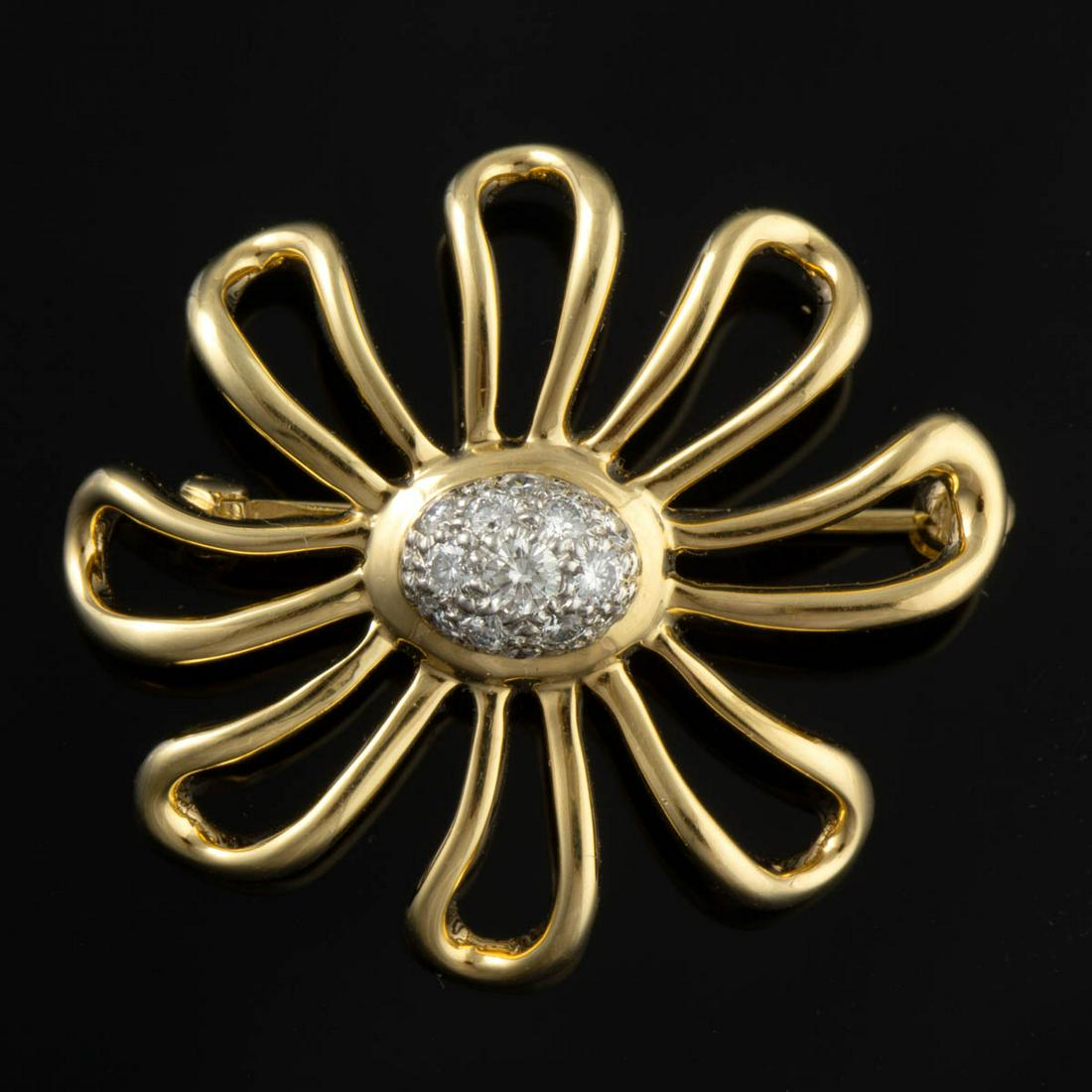 PALOMA PICASSO FOR TIFFANY & CO. 18K YELLOW GOLD,: PALOMA PICASSO FOR TIFFANY & CO. 18K YELLOW GOLD, PLATINUM, AND DIAMOND DAISY FLOWER PIN / BROOCH, floret with outline petals, platinum center having 13 round brilliant-cut diamonds, estimated total a