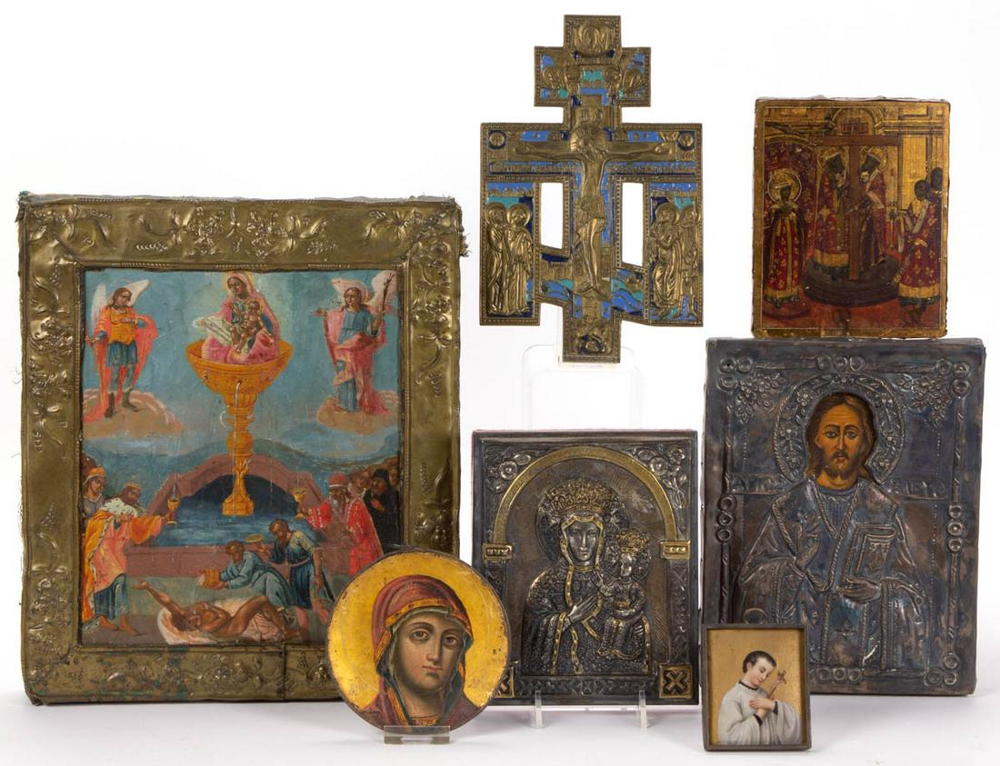 ASSORTED RUSSIAN OR CONTINENTAL ICONS, LOT OF SEVEN: ASSORTED RUSSIAN OR CONTINENTAL ICONS, LOT OF SEVEN, including a double-sided painting feature Mary and Jesus on shell, and a Mother and Child example. Probably 19th century. Painting 4 1/2" D. Good t