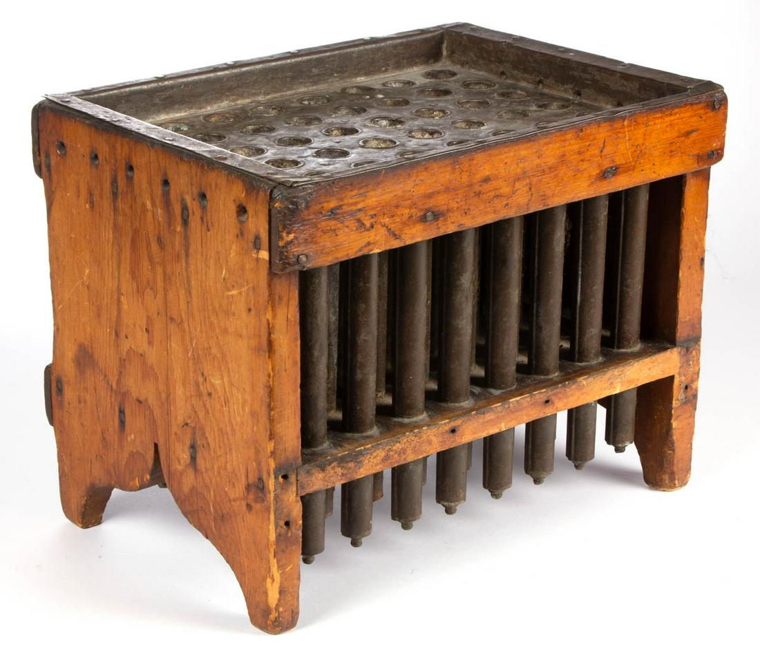 AMERICAN PINE AND SHEET-IRON 48-TUBE TABLE-TOP CANDLE (1 of 3)