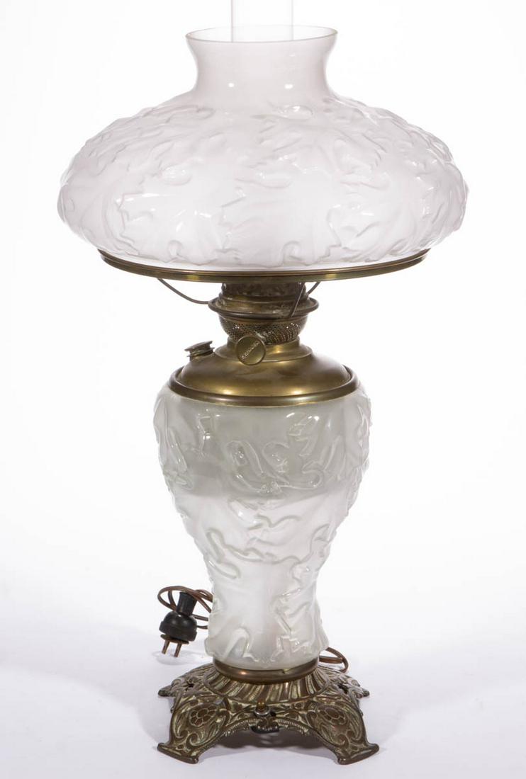 PITTSBURGH OAK LEAF KEROSENE GONE WITH THE WIND /: PITTSBURGH OAK LEAF KEROSENE GONE WITH THE WIND / PARLOR LAMP, glossy crystal, with matching pattern umbrella-form shade, cast-iron base numbered "700", appropriate brass drop-in font. Fitted with a c