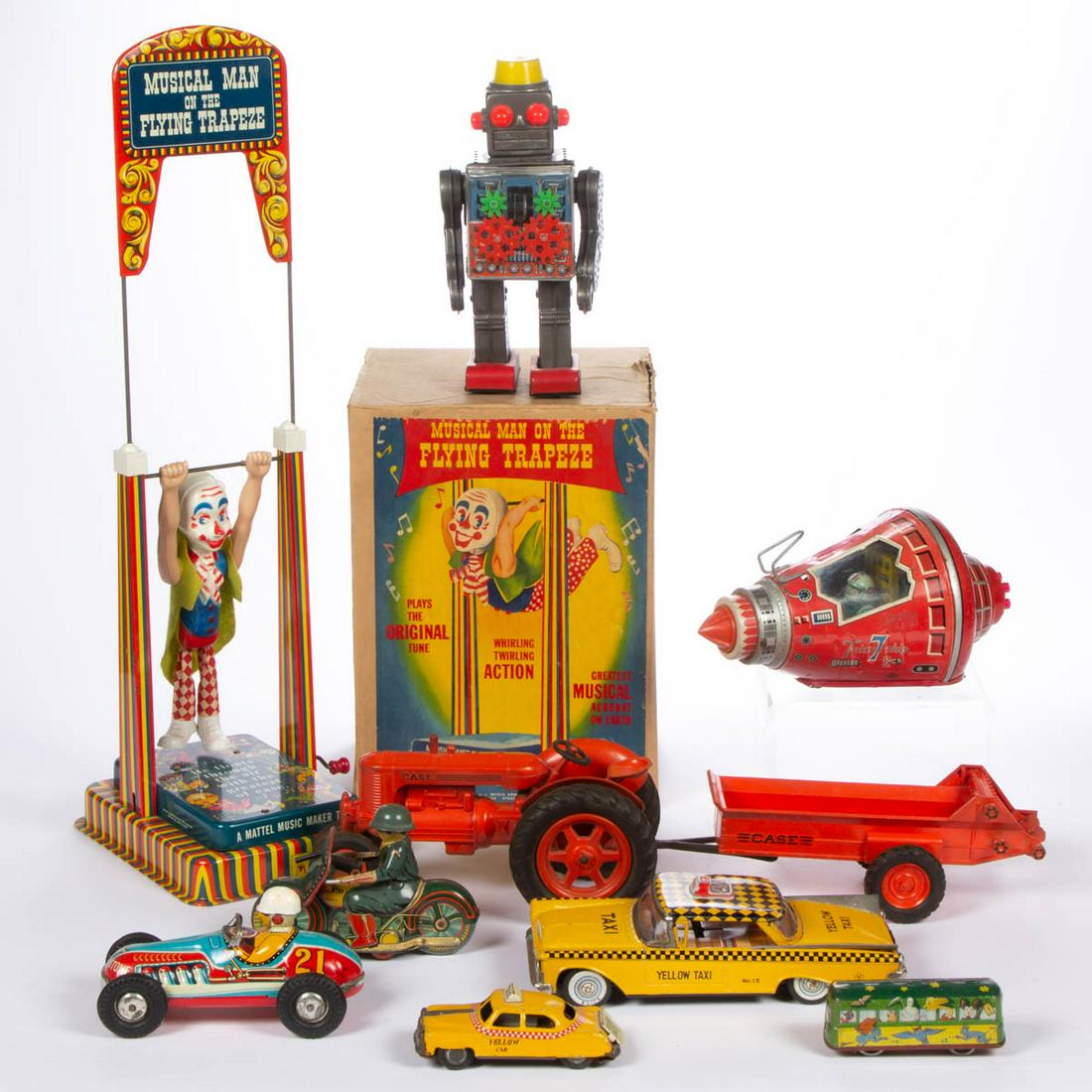 ASSORTED VINTAGE TOYS, LOT OF NINE (1 of 7)