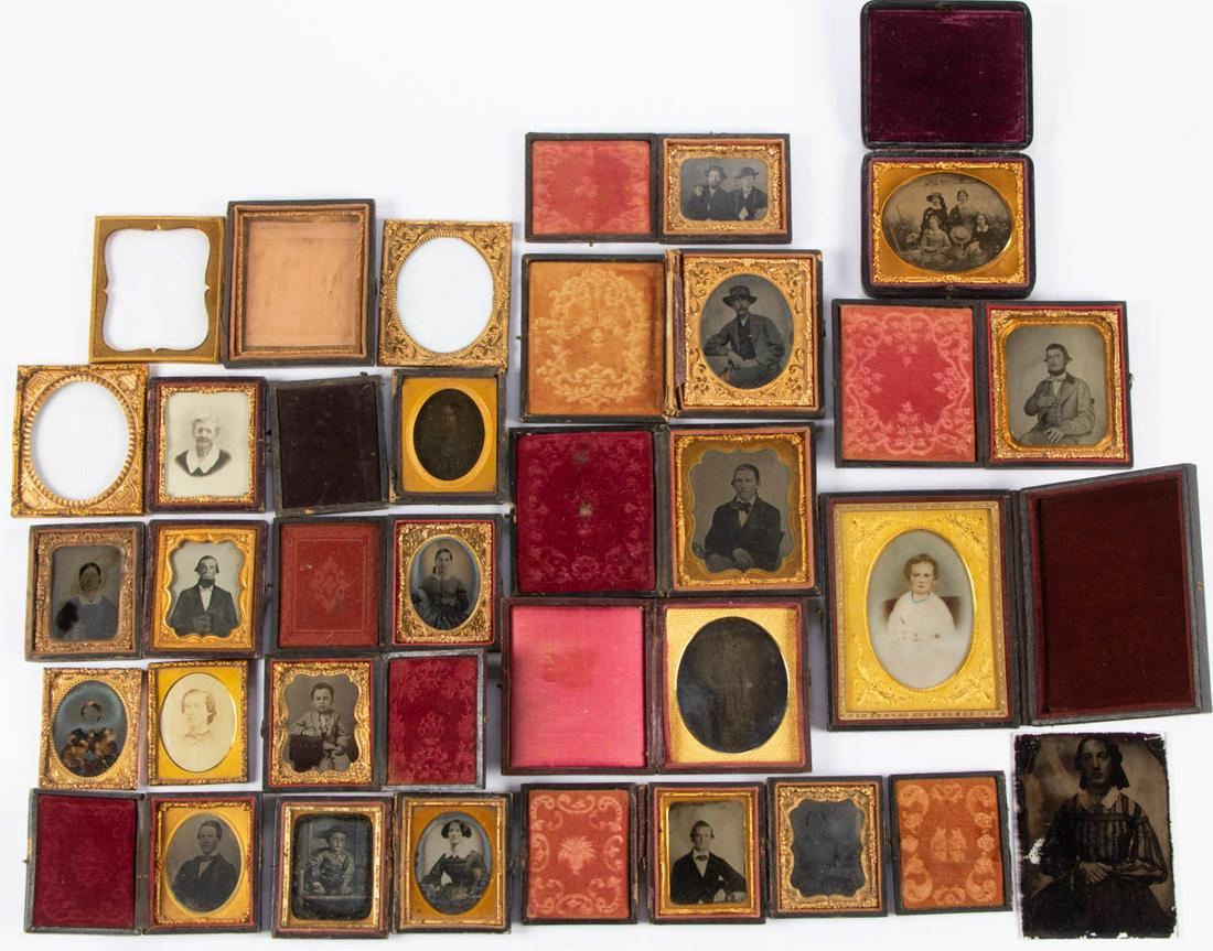 ASSORTED CASED PHOTOGRAPHIC IMAGES / ARTICLES, LOT OF (1 of 5)