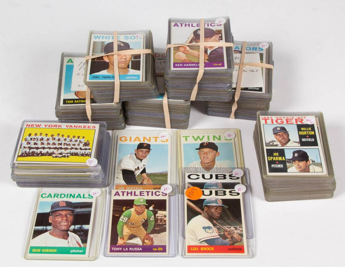 1964 TOPPS BASEBALL CARD COLLECTION (1 of 1)