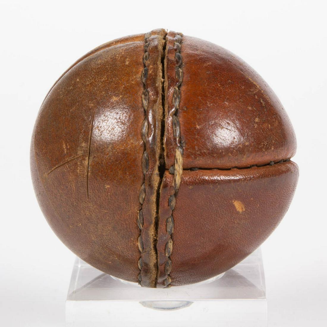 ANTIQUE LEATHER LEMON CRICKET BALL (1 of 4)