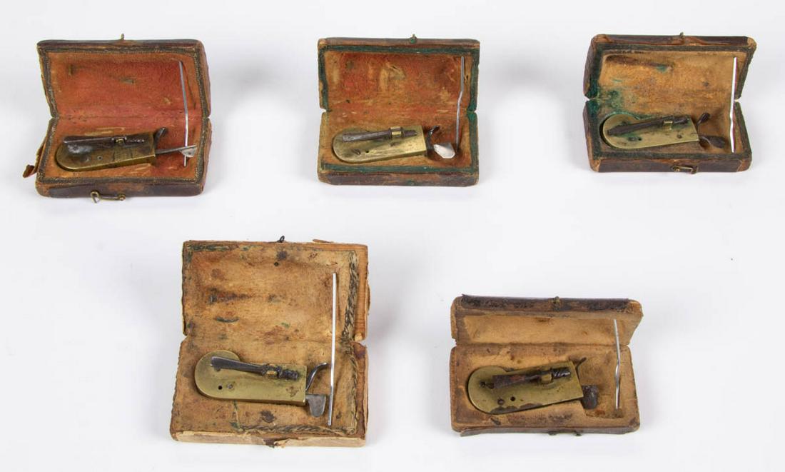 BRASS AND STEEL SPRING-LOADED SURGICAL BLEEDERS / (1 of 3)