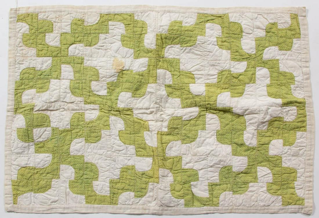 SHENANDOAH VALLEY OF VIRGINIA "DRUNKARD'S PATH" PIECED (1 of 2)