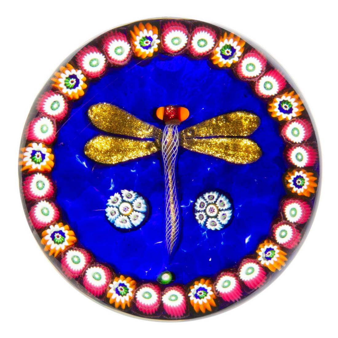 PAUL YSART (SCOTTISH, 1904-1979) DRAGONFLY AND: PAUL YSART (SCOTTISH, 1904-1979) DRAGONFLY AND MILLEFIORI ART GLASS PAPERWEIGHT, central dragonfly with a filigree twist body having an interior aventurine tube, supporting gold aventurine wings, flan