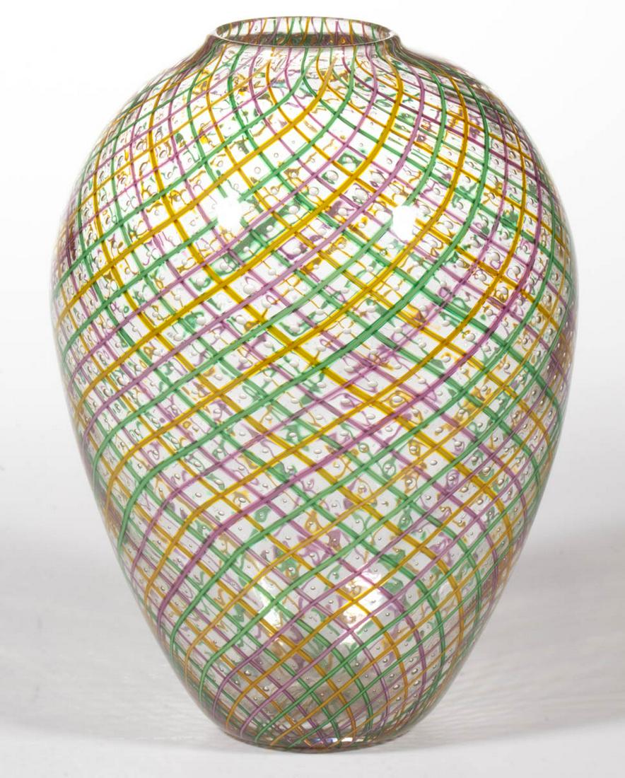 HOUSTON STUDIO MULTI-COLORED LATTICINIO ART GLASS VASE: HOUSTON STUDIO MULTI-COLORED LATTICINIO ART GLASS VASE, purple, gold/amber, and green latticinio swirls with small controlled air-bubbles between, signed to the underside "Moiel - Poeppel". Dick Moiel