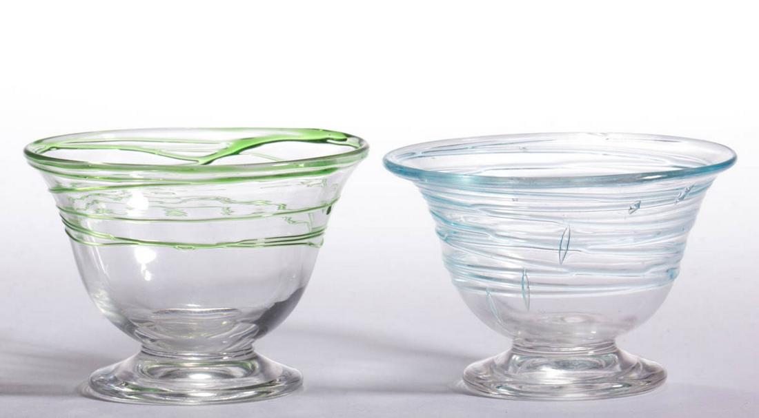 STEUBEN ATTRIBUTED THREADED ART GLASS FOOTED OPEN (1 of 1)