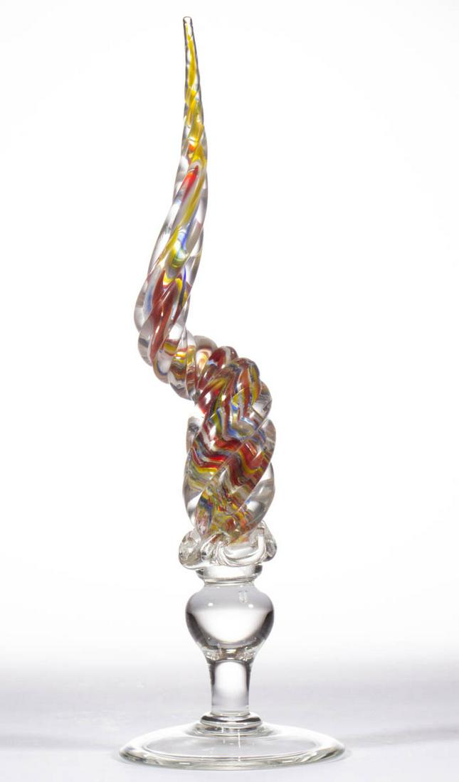 TWISTED TORCH MOTTLED ART GLASS MANTLE ORNAMENT / (1 of 2)