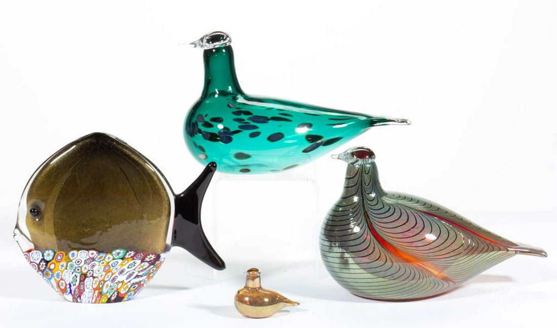 OIVA TOKKIA STUDIO ART GLASS BIRD FIGURES, LOT OF THREE (1 of 5)