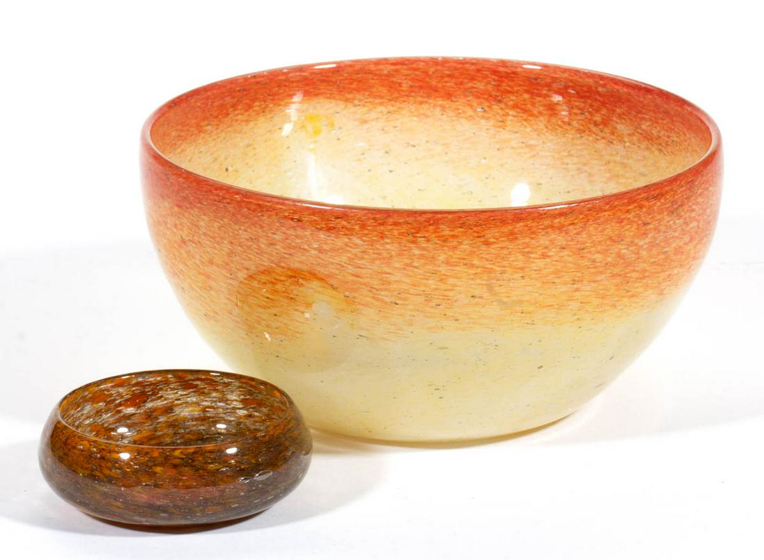 ASSORTED SCOTTISH STUDIO ART GLASS BOWLS, LOT OF TWO: ASSORTED SCOTTISH STUDIO ART GLASS BOWLS, LOT OF TWO, comprising a large "Vasart" orange and yellow mottled example, an a small "Monart" mottled example maintaining most of the original paper label. S