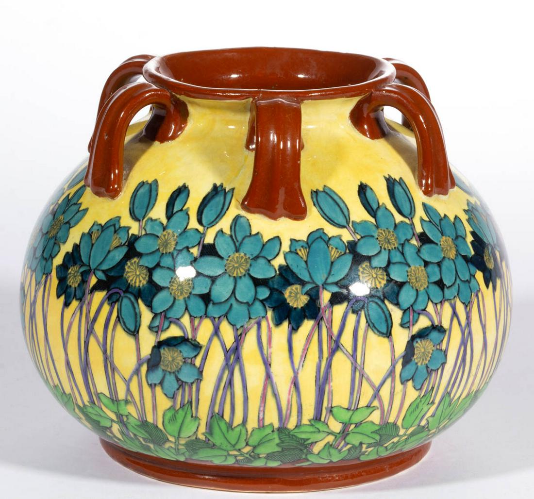 ENGLISH THE FOLEY "INTARSIO" CERAMIC VASE (1 of 3)