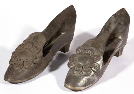 AMERICAN FOLK ART 10TH ANNIVERSARY TIN PAIR OF LADY'S: AMERICAN FOLK ART 10TH ANNIVERSARY TIN PAIR OF LADY'S SLIPPERS, each featuring an applied flower decoration to top of front, a long tongue, a pointed heel collar, and a 1 1/4" heel. Found in Vermont.