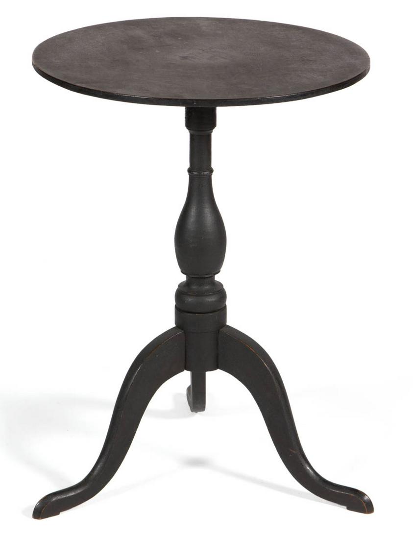 NEW ENGLAND QUEEN ANNE PAINTED MAPLE CANDLESTAND (1 of 4)