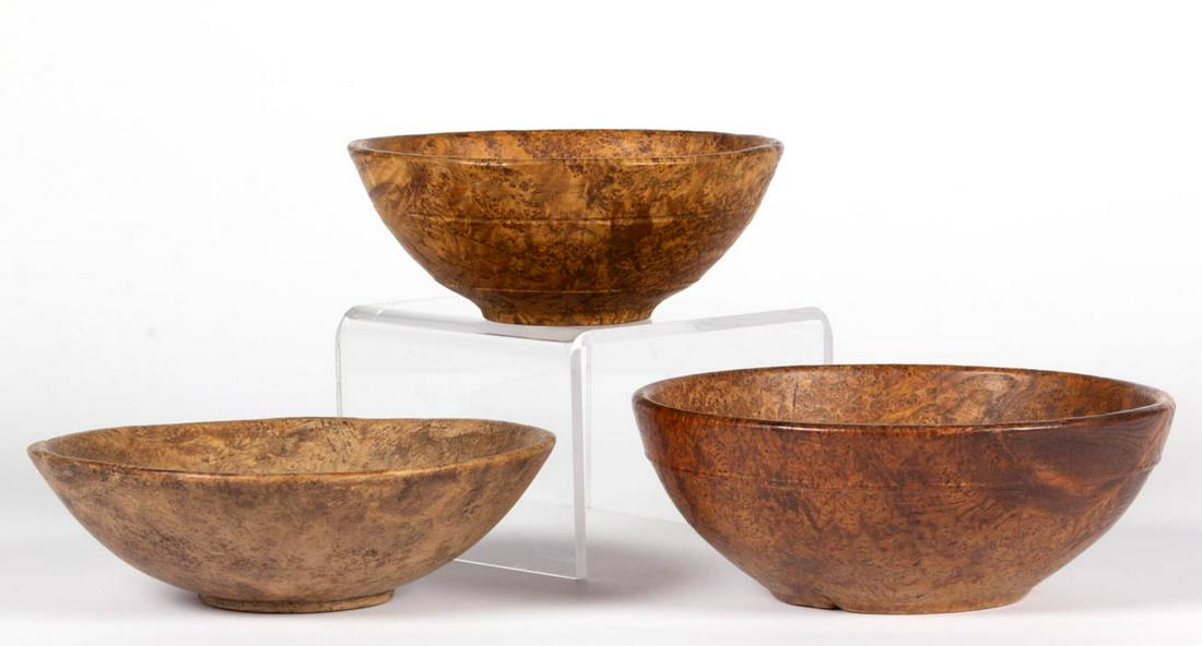 AMERICAN TURNED BURL TREENWARE BOWLS, LOT OF THREE (1 of 6)