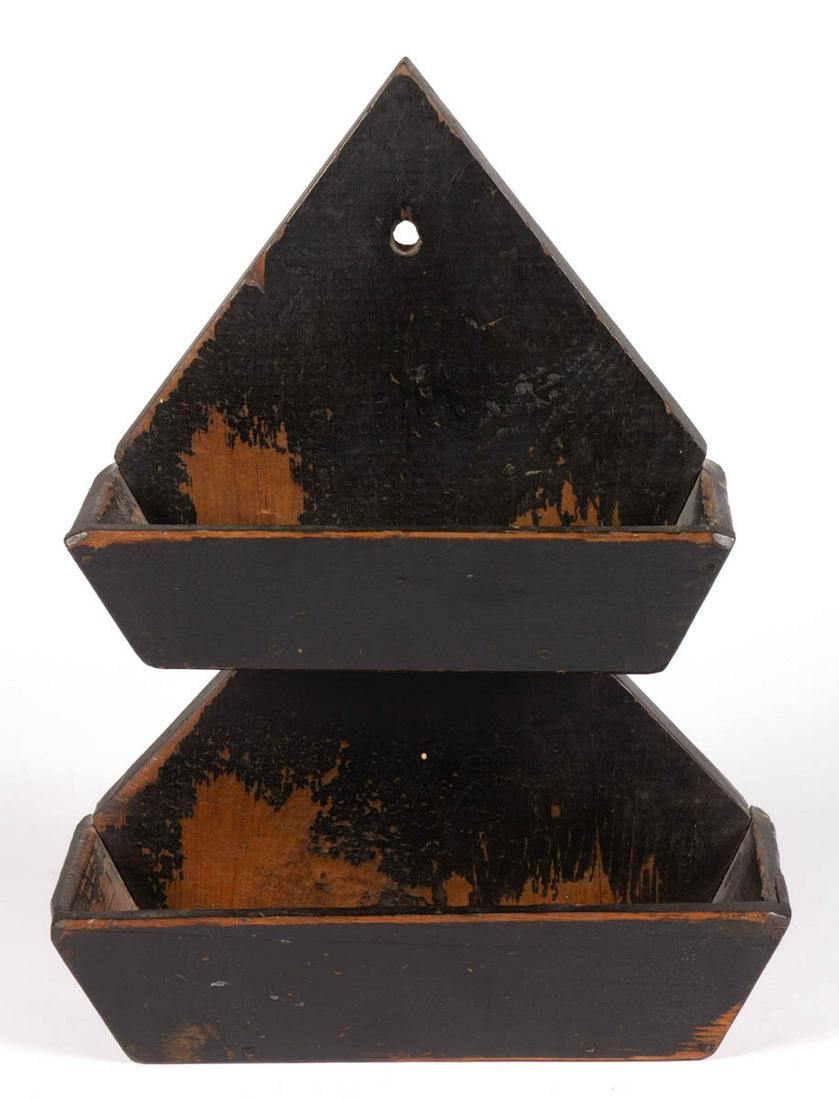 AMERICAN PAINTED PINE WALL BOX (1 of 4)