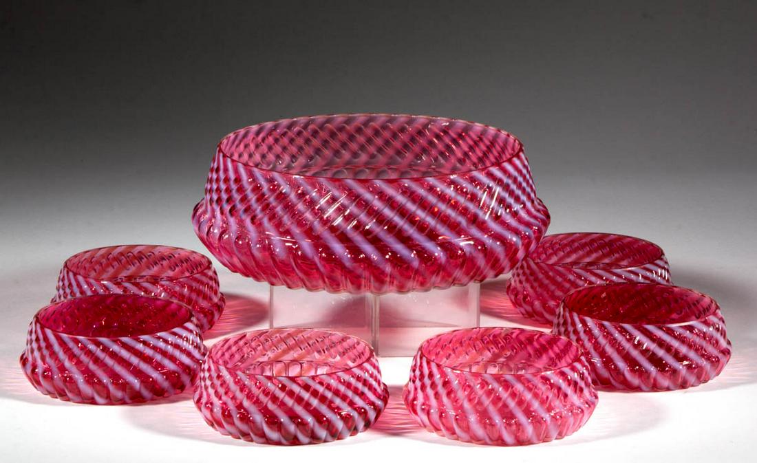 CHRYSANTHEMUM SWIRL SEVEN-PIECE BERRY SET (1 of 1)