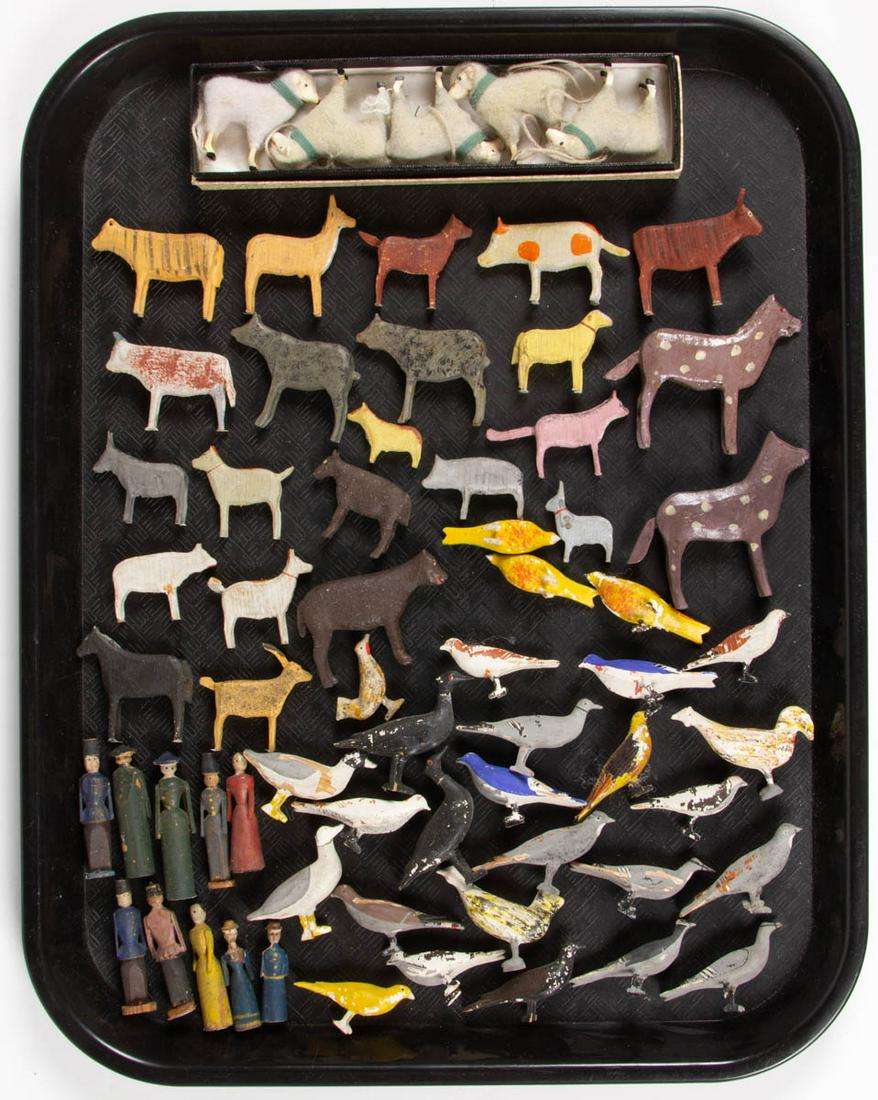 GERMAN / OTHER WOODEN AND COMPOSITION MINIATURE (1 of 1)