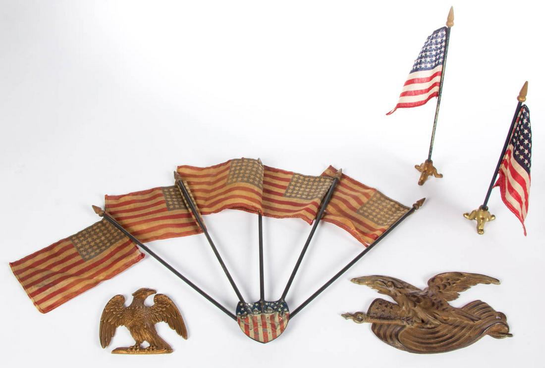 AMERICAN PATRIOTIC FLAGS AND OTHER ARTICLES, LOT OF (1 of 2)