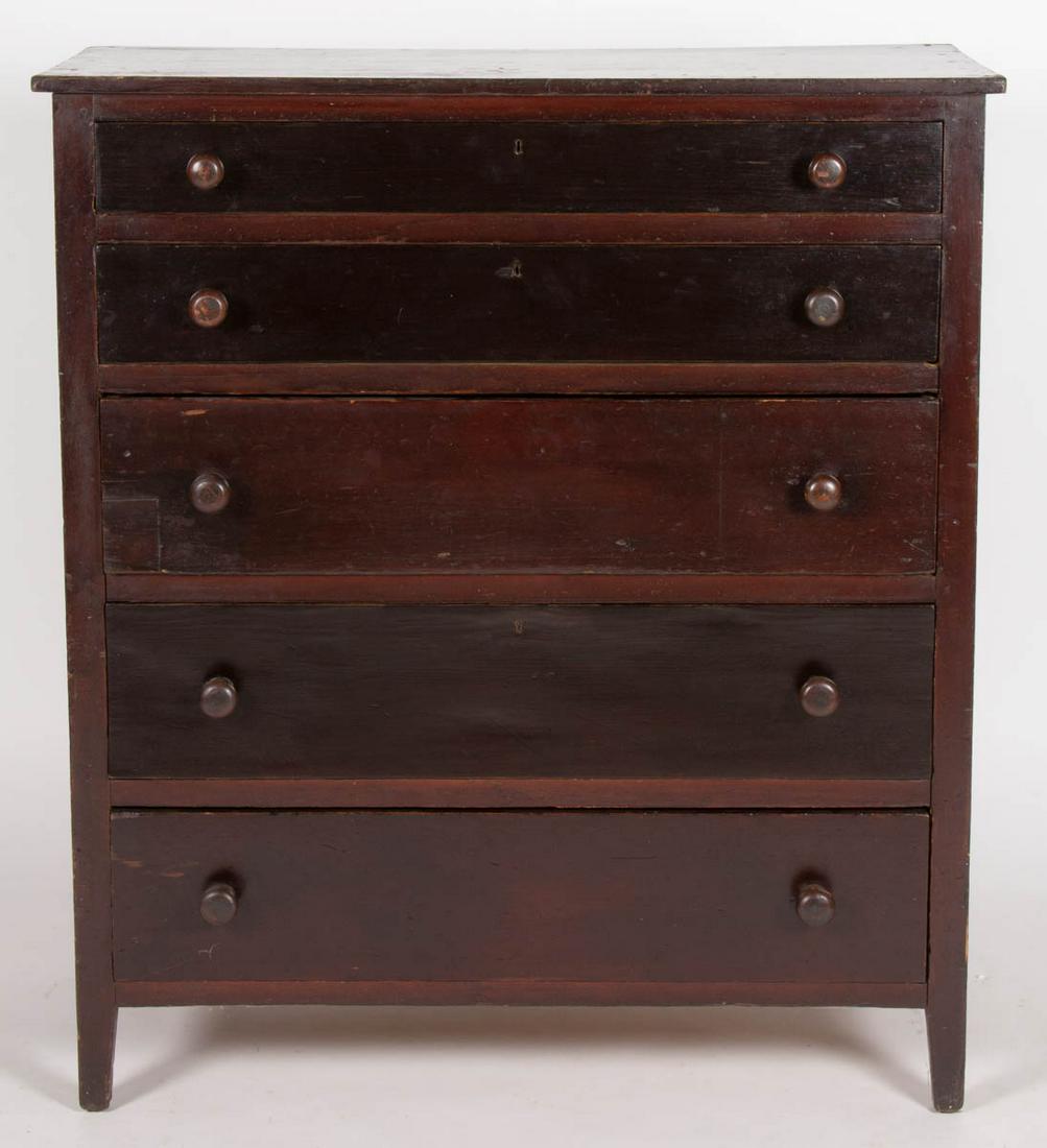 AMERICAN SHAKER-TYPE PAINTED POPLAR CHEST OF DRAWERS: AMERICAN SHAKER-TYPE PAINTED POPLAR CHEST OF DRAWERS, rectangular top over five graduated dovetailed drawers with likely original knobs, raised on square bracket feet, paneled ends. Poplar secondary w