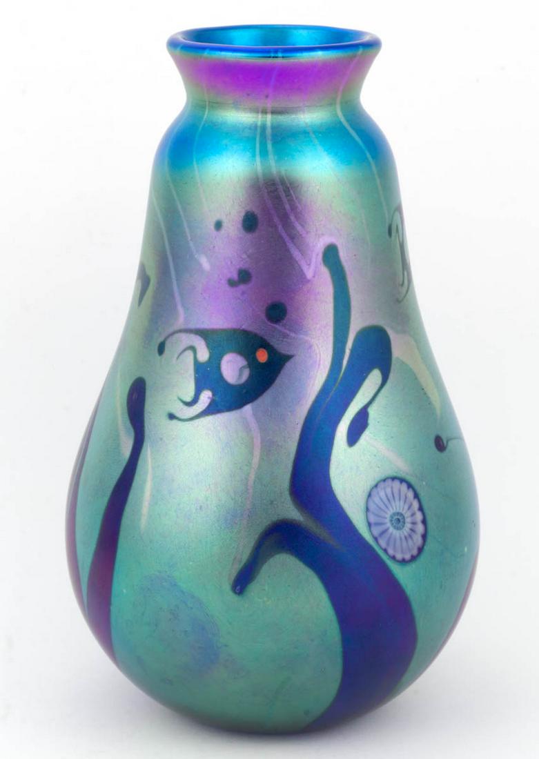 LUNDBERG STUDIOS SEASCAPE IRIDESCENT STUDIO ART GLASS (1 of 3)