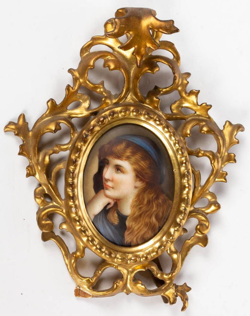 CONTINENTAL PORCELAIN PORTRAIT PLAQUE (1 of 3)
