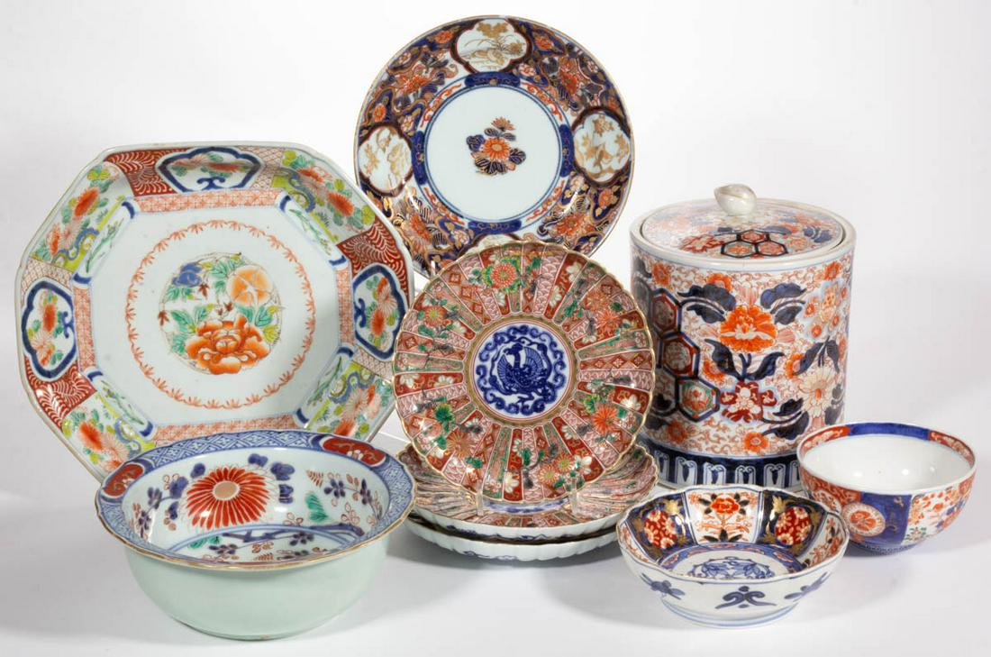 CHINESE / JAPANESE IMARI PORCELAIN ARTICLES, LOT OF (1 of 10)