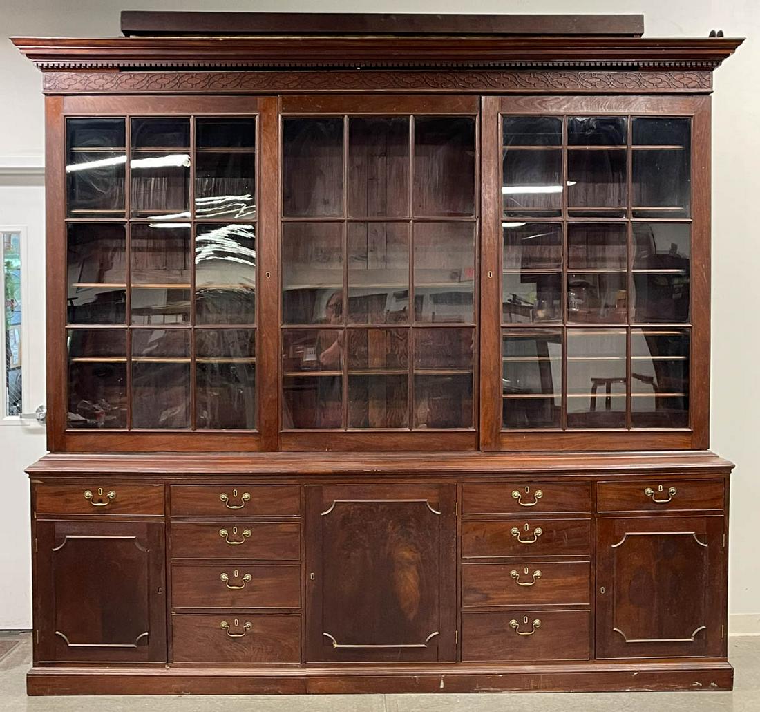 GEORGIAN MAHOGANY BREAKFRONT BOOKCASE WITH MAP (1 of 9)