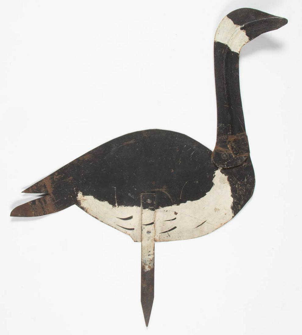 AMERICAN PAINTED CUT-OUT SHEET-IRON CANADA GOOSE DECOY (1 of 6)
