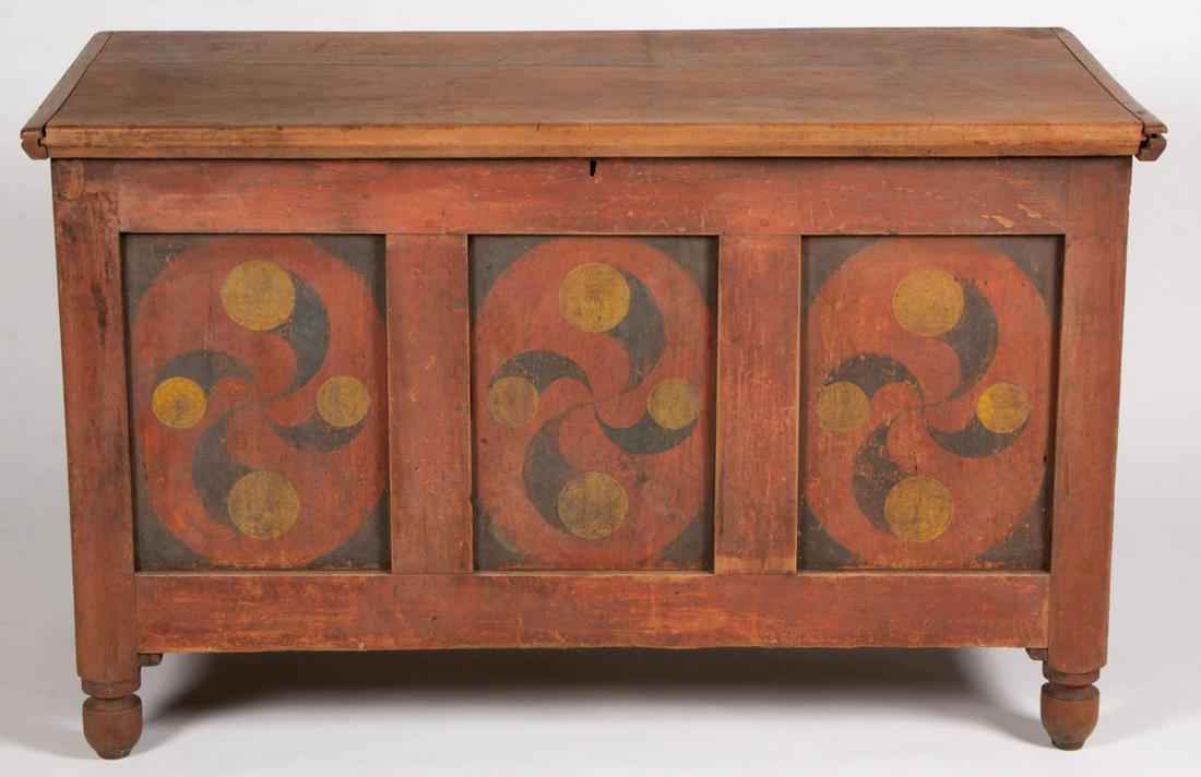 OHIO PAINT-DECORATED MIXED-WOOD BLANKET CHEST (1 of 8)