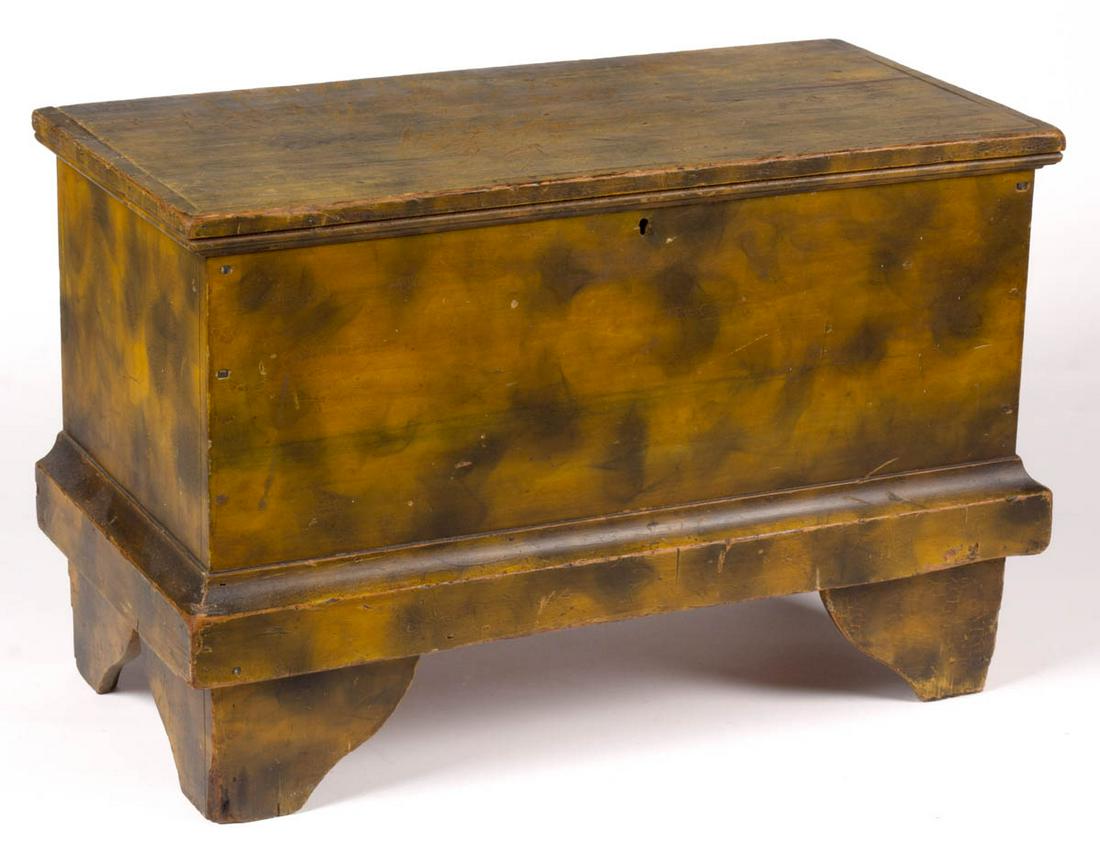 NEW ENGLAND PAINT-DECORATED POPLAR / BASSWOOD CHILD'S (1 of 8)