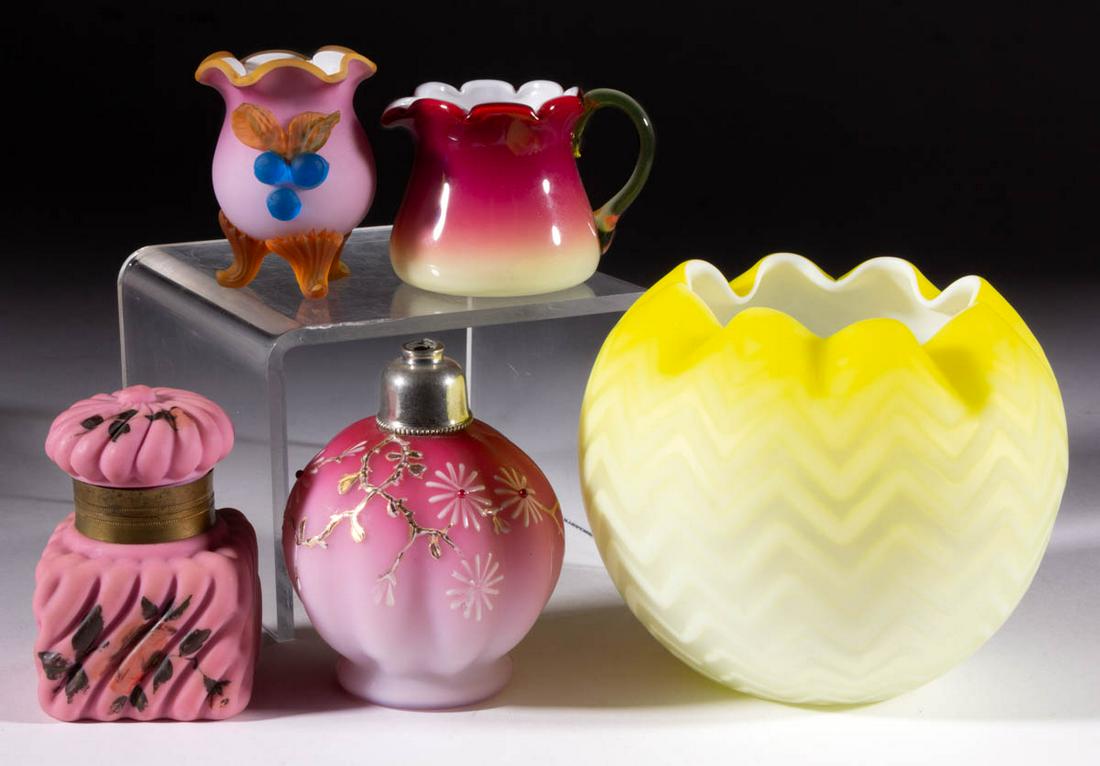 ASSORTED OPAQUE ART GLASS ARTICLES, LOT OF FIVE: ASSORTED OPAQUE ART GLASS ARTICLES, LOT OF FIVE, comprising a shaded yellow Herringbone rose bowl, an Italian Coral creamer with a scalloped rim, an Italian Peachblow toothpick with applied berry deco