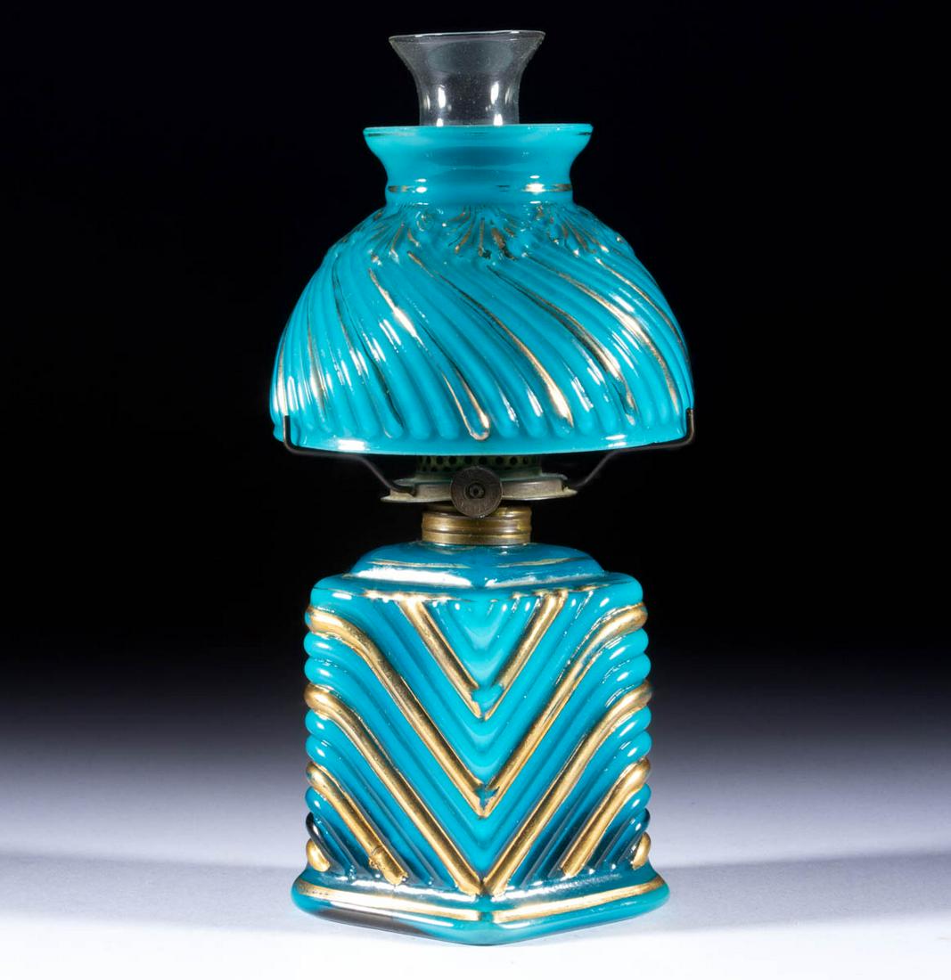 RIB SWIRL CASED GLASS MINIATURE LAMP (1 of 1)