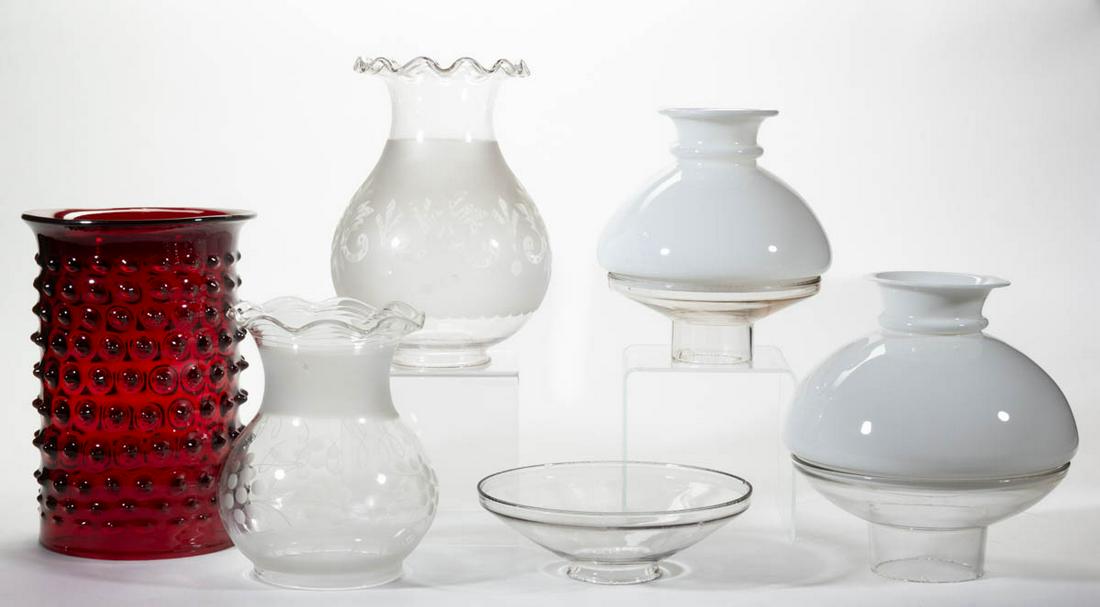 ASSORTED GLASS ARTICLES, LOT OF EIGHT (1 of 1)